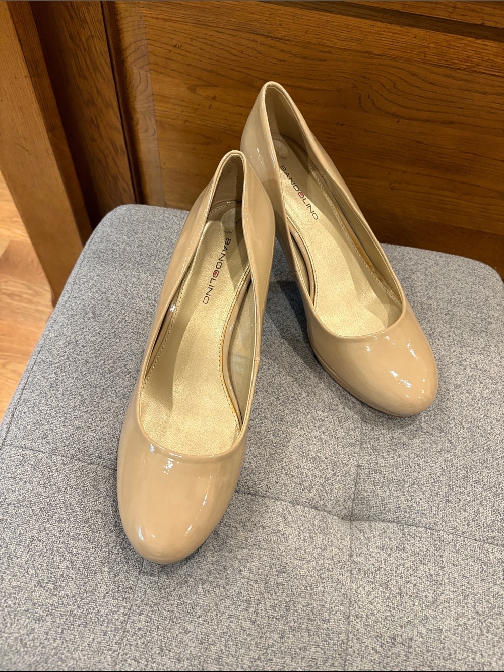 Bandolino Beige Patent Round-Toe Pumps